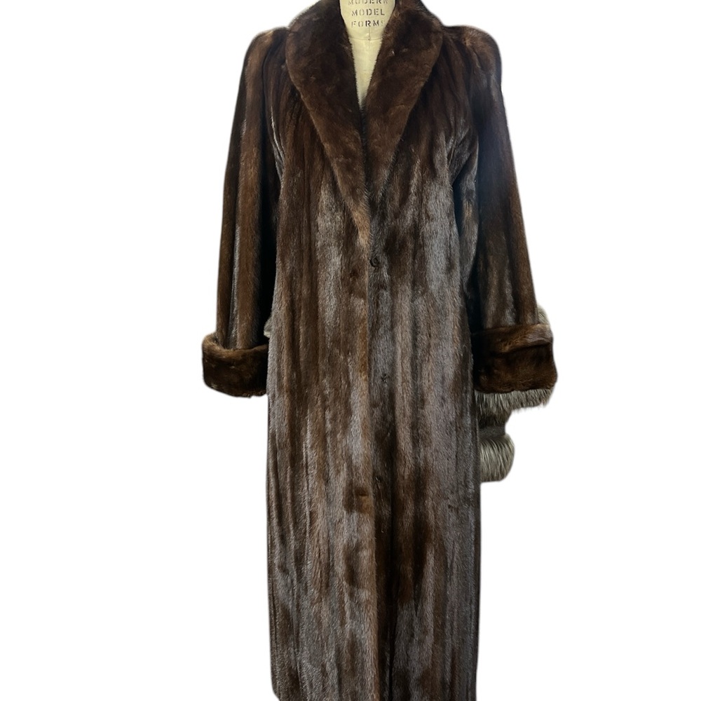 Steven Corn Fur Mahagony Mink Coat